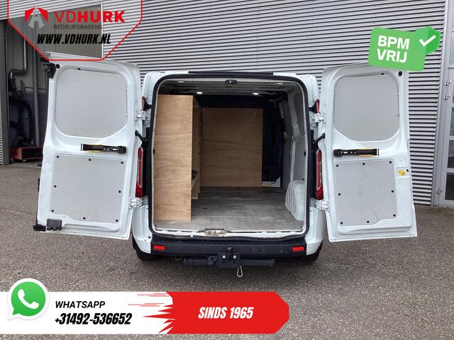 Ford TRANSIT CUSTOM 320 2.0 TDCI 130 pk L2 Trend BPM VRIJ! 2.8t Trekverm./ Stoelverw./ Carplay/ Camera/ PDC/ Cruise/ Trekhaak