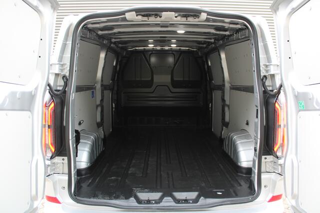 Ford TRANSIT CUSTOM 300 2.0 TDCI L2H1 Sport 170pk - 2x Schuifdeur - 19" LM velgen - ACC - Blind spot - Navi - Camera - Verwarmd stuur - Rijklaar