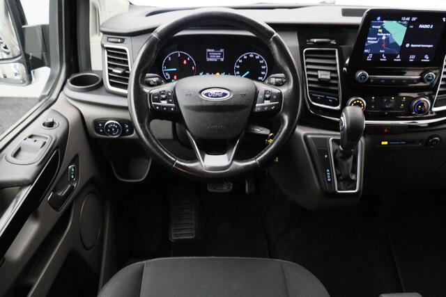 Ford TRANSIT CUSTOM 300 2.0 TDCI L2H1 Limited DC 2019 | Dubbel cabine | 2x schuifdeur | Trekhaak | Airco | Cruise Control | Navigatie | Achteruitrij Camera | DAB Radio | Dakdragers | Parkeersensoren | Boekjes | 2 Sleutels | Nationale Autopas