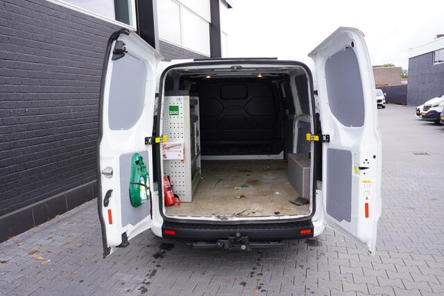 Ford TRANSIT CUSTOM 2.0 TDCI 130PK L2 - EURO 6 - Airco - Navi - Cruise - ¤ 13.900,- Excl.