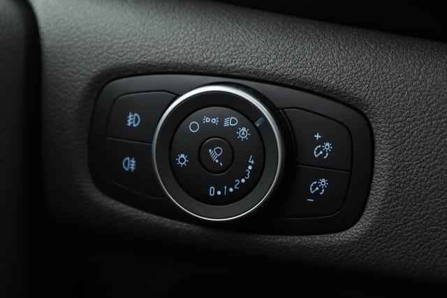 Ford TRANSIT CUSTOM 320 2.0 TDCI L2H1 DC Aut. | 170pk | Navi | Leder | Adapt. Cruise | 18'' | Trekhaak | Camera | 2x Schuifd.