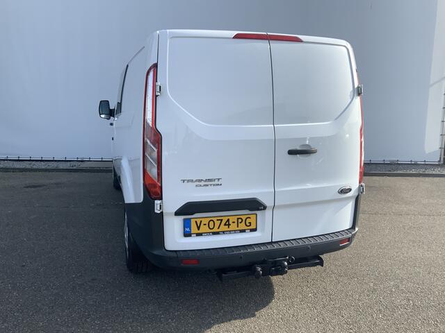 Ford TRANSIT CUSTOM 290 2.0 TDCI L2H1 6 Zits Trend DC Airco Cruise Trekhaak 2150 kg Camera Euro 6 Export