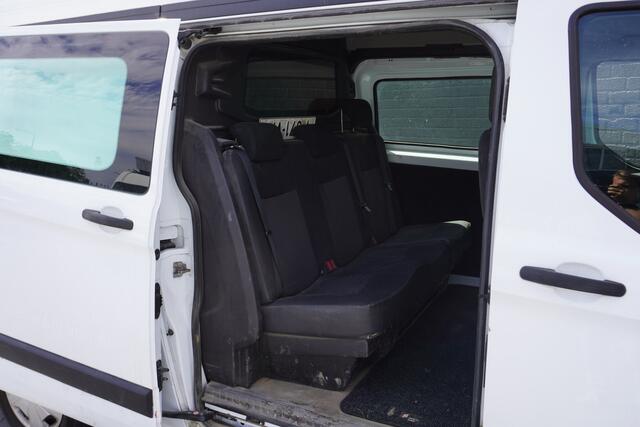 Ford TRANSIT CUSTOM 2.0 TDCI L2H2 Dubbel Cabine EURO 6 - Airco - Cruise - PDC - ¤ 14.900,- Excl.