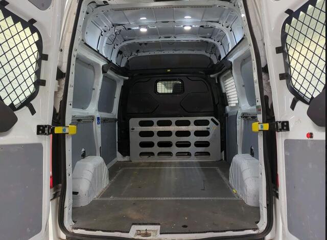 Ford TRANSIT CUSTOM 340 2.0 TDCI Automaat 131PK L1H2 Trend 3Pers./ Navigatie / Pdc./ Airco / Safety&Comfort pack / Driver assist / Stoelverwarming / Distributie vv.bij 36.126 KM /