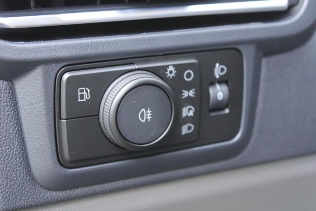 Ford TRANSIT CUSTOM 340 2.5 PHEV L2H1 Limited 233pk | Incl. BTW/BPM | Kombi | Dubbele zijschuifdeur | Privacy Glass | Inklapbare trekhaak | 17 inch lichtmetalen velgen | Driver Assistance Pack Premium | Verwarmbaar stuurwiel