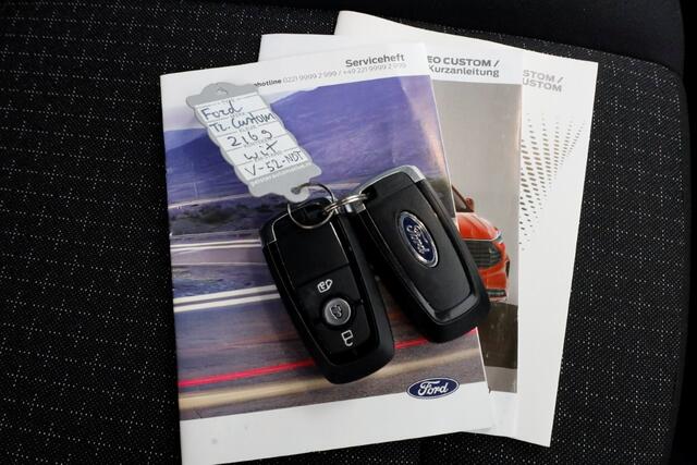 Ford TRANSIT CUSTOM 320 2.0 TDCI 136pk L2H1 Trend LED/ACC/Navi/Camera 06-2024