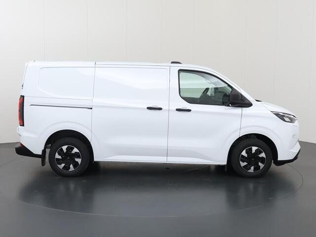 Ford TRANSIT CUSTOM E-Transit 320 | L1 H1 | Trend | 65 kWh | 2300 KG. AHW | Climate Control | Apple Carplay / Android Auto | 328 KM Range | Voorruitverwarming | Stoelverwarming | LED Koplampen | Achterdeuren |