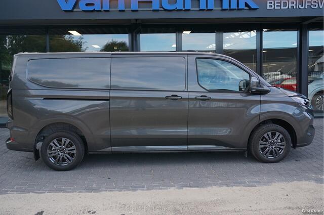 Ford TRANSIT CUSTOM 300L 150PK Limited BPM VRIJ!! Navi, Cam, Adap. Cruise, 17" LM, Trekhaak!! NR. A178