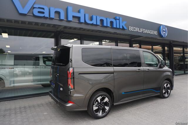 Ford TRANSIT CUSTOM 320S 170PK DC Sport AUT BPM VRIJ!! Navi, ACC, Trekhaak, 360° Cam, 17" LM, 2x Schuifdeur!! NR. A268