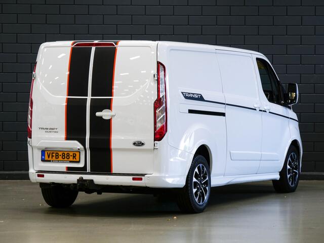 Ford TRANSIT CUSTOM 320 2.0 TDCI 185PK Automaat L2H1 Sport | TREKHAAK | WINTERPACK | NAVIGATIE |