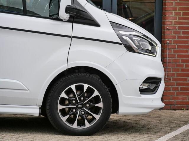 Ford TRANSIT CUSTOM 320 2.0 TDCI 185PK Automaat L2H1 Sport | TREKHAAK | WINTERPACK | NAVIGATIE |