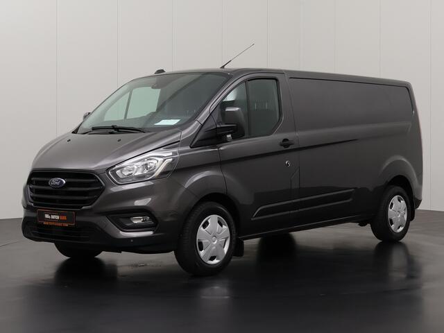 Ford TRANSIT CUSTOM 2.0TDCi 130PK Lang Achterdeuren | Airco | Cruise | 3-Persoons | Trekhaak