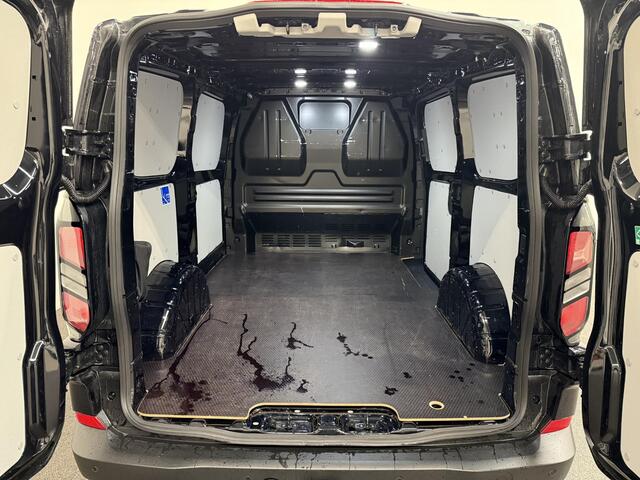 Ford TRANSIT CUSTOM 280 2.0 TDCI L1H1 Trend Nieuw Model Nieuw Model Airco Navi Trekhaak PDC V+A Camera