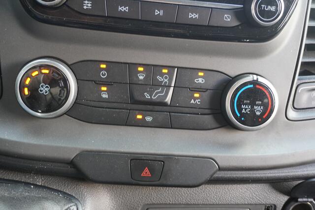 Ford TRANSIT CUSTOM 2.0 TDCI EURO 6 - Airco - Cruise - Trekhaak - PDC - ¤14.950,- Excl.