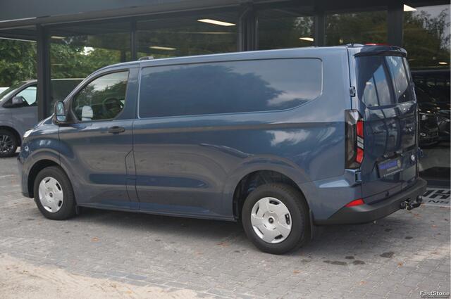 Ford TRANSIT CUSTOM 280S 110PK Trend BPM VRIJ!! Navi, Camera, Adap. Cruise, LED, Trekhaak!! NR. A247