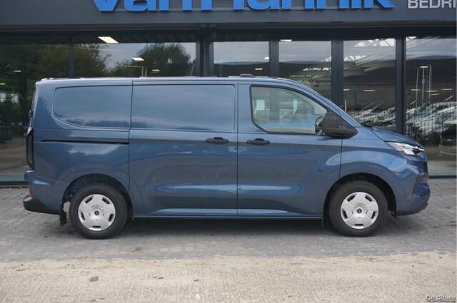 Ford TRANSIT CUSTOM 280S 110PK Trend BPM VRIJ!! Navi, Camera, Adap. Cruise, LED, Trekhaak!! NR. A247