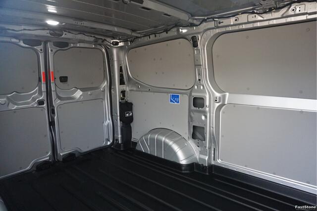 Ford TRANSIT CUSTOM 300S 150PK Limited BPM VRIJ!! Navi, Cam, Adap. Cruise, 17" LM, Trekhaak!! NR. A179