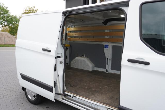 Ford TRANSIT CUSTOM 2.0 TDCI L2 EURO 6 - Airco - Cruise - PDC - ¤15.900,- Excl.