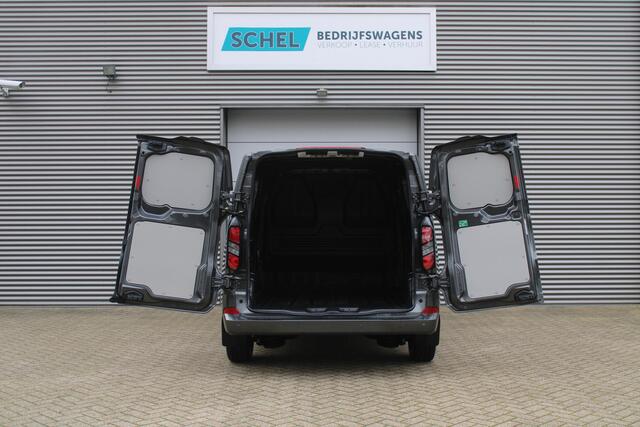 Ford TRANSIT CUSTOM 320 2.0 TDCI L2H1 Limited 170pk - Adaptive Cruise - Blind spot - Navigatie - Camera - Draadloos laden - Rijklaar