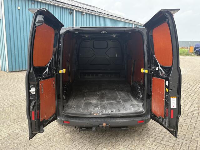 Ford TRANSIT CUSTOM 290 2.2 126Pk TDCI L2H1 Limited / Cruise / Airco / Trekhaak / Apk t/m 02-06-2026