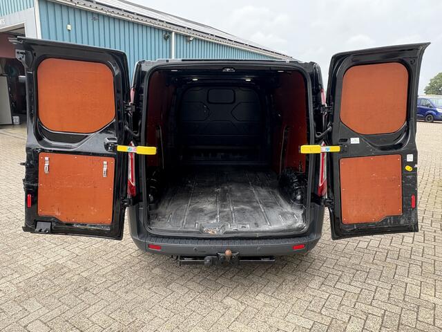 Ford TRANSIT CUSTOM 290 2.2 126Pk TDCI L2H1 Limited / Cruise / Airco / Trekhaak / Apk t/m 02-06-2026