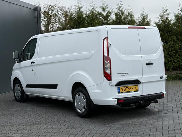 Ford TRANSIT CUSTOM 2.0 TDCI 130 PK AUTOMAAT / L2H1 / TREND / TREKHAAK / CRUISE / CAMERA / NAVI / LED