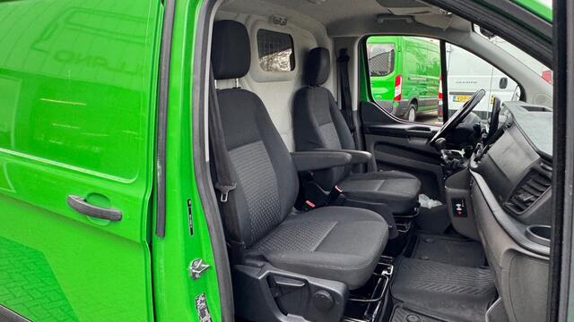 Ford TRANSIT CUSTOM 2.0 TDCI 77KW 105PK L2H1 EURO 6 AIRCO/ NAVIGATIE/ CRUISE CONTROL/ TREKHAAK/ 100% DEALERONDERHOUDEN