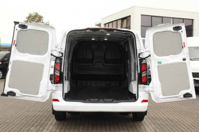 Ford TRANSIT CUSTOM 320 2.0TDCI 136pk L2H1 Limited | Automaat | LED | Sync 4 13" | Keyless | Camera | LMV | Lease 717,- p/m