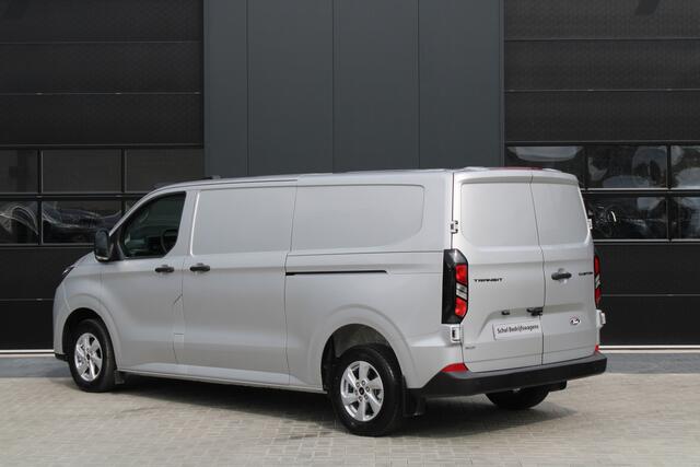 Ford TRANSIT CUSTOM 320 2.5 PHEV L2H1 Trend 232pk - 5 jaar GARANTIE - 2x Schuifdeur - Adaptive Cruise - Blind Spot - Navigatie - Camera - Verwarmd Stuur - Rijklaar