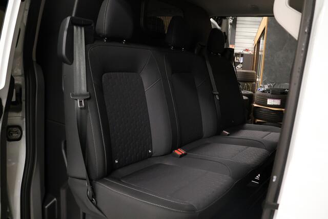 Ford TRANSIT CUSTOM 320 2.0 TDCI L2H1 Limited DC | Dubbel Cabine | ACC | Blind Spot | Navigatie | Camera | CarPlay | Lane Assist | Trekhaak | BPM VRIJ | Verlengde fabrieksgarantie tot 12-2029 | 5-Zitter