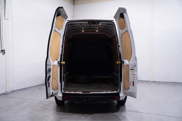 Ford TRANSIT CUSTOM 2.0 TDCi 130 pk L2H2 Hoog Dak Airco, Trekhaak Cruise Control, PDC V+A,