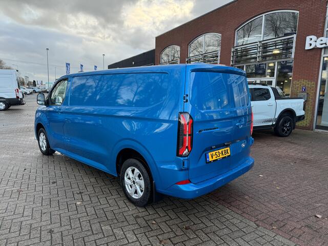 Ford TRANSIT CUSTOM E-Transit 340 L2H1 Limited 65 kWh | Trekhaak | Winter Pack | Camera | Adapt. Cruise | Apple Carplay & Android Auto |