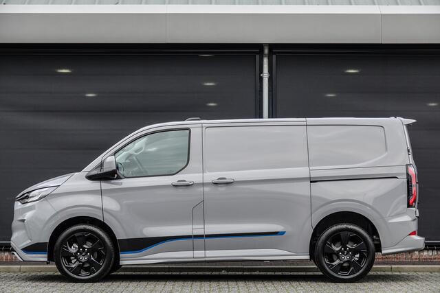 Ford TRANSIT CUSTOM L1H1 170Pk Aut. | Sport | 2xSchuifdeur | Achteruitrijcamera | 19'' Black | Grey Matter