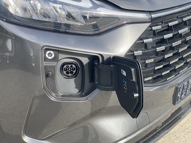 Ford TRANSIT CUSTOM Tourneo 340 2.5 PHEV L2H1 Titanium X 233pk | Incl. BTW/BPM Rijklaar | Handsfree elektrische dubbele zijschuifdeuren | Inklapbare trekhaak | Tourneo Luxury Pack | Verwarmbaar stuurwiel