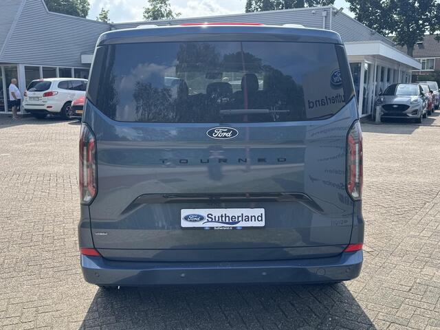 Ford TRANSIT CUSTOM Tourneo 340 2.5 PHEV L2H1 Titanium X 233pk | Incl. BTW/BPM Rijklaar | Handsfree elektrische dubbele zijschuifdeuren | Inklapbare trekhaak | Tourneo Luxury Pack | Verwarmbaar stuurwiel