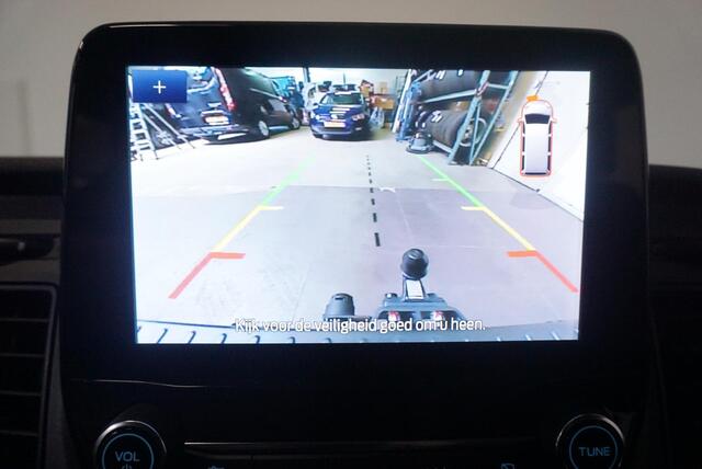 Ford TRANSIT CUSTOM 300 2.0 TDCI Automaat L2H1 Trend Dubbele Cabine | Airco | Navigatie | Cruisecontrol | Camera | PDCVA | Trekhaak