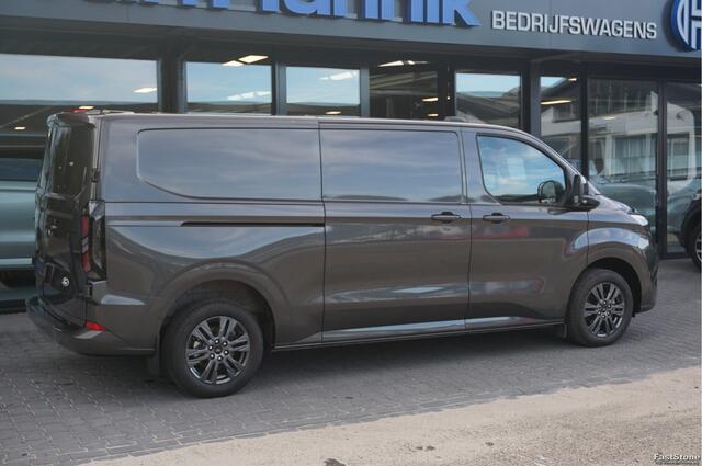 Ford TRANSIT CUSTOM 340L 2.5 PHEV Hybride 233PK Limited PRIJS INCL. BPM !! 13" Navi, Adap. Cruise, Camera, 17" LM, Trekhaak!! NR. HYB001