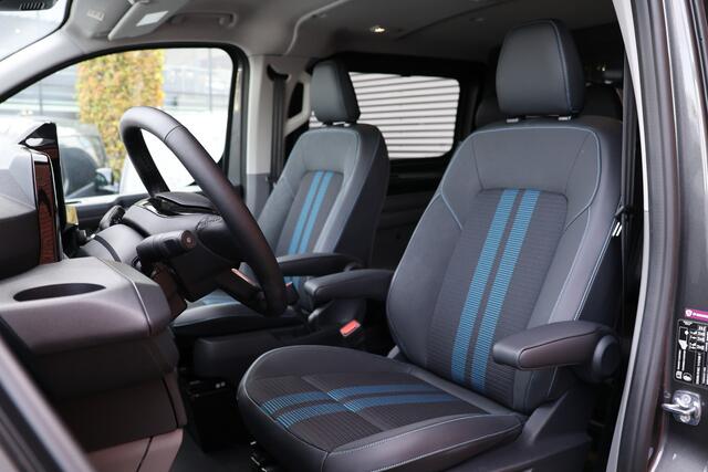 Ford TRANSIT CUSTOM 320 2.0 TDCI L2H1 Sport AWD DC | Dubbel Cabine | Elekrische schuifdeuren | ACC | 360 Camera | Blind spot | Elek. Trekhaak | Navigatie | CarPlay | Stoel- en stuurwielverwarming | Middenconsole | 5-Zitter | 4x4 | BPM VRIJ