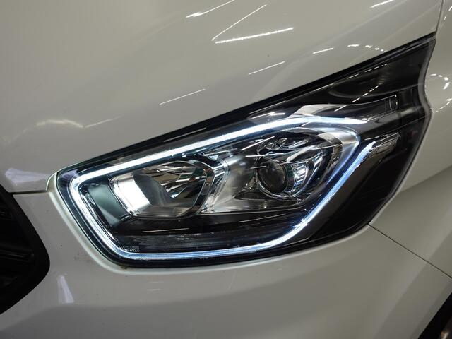 Ford TRANSIT CUSTOM 300 2.0 TDCI L2H1 Trend Navigatie Cruise Control Parkeersenoren Airco Camera Carplay Trekhaak