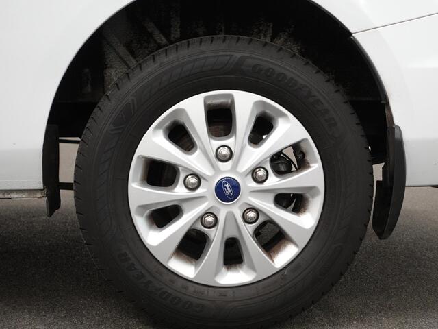 Ford TRANSIT CUSTOM 300 2.0 TDCI L2H1 Trend Navigatie Cruise Control Parkeersenoren Airco Camera Carplay Trekhaak