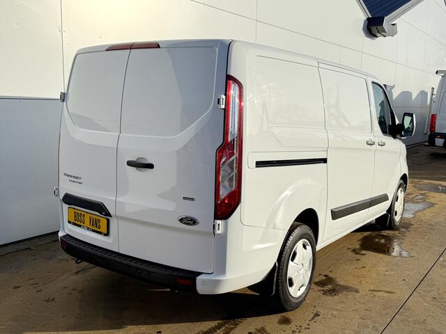 Ford TRANSIT CUSTOM 340 1.0 PHEV 120PK **Benzine** Automaat L1H1 Airco Cruise Control Navigatie Parkeersensoren voor achter Stoelverwarming