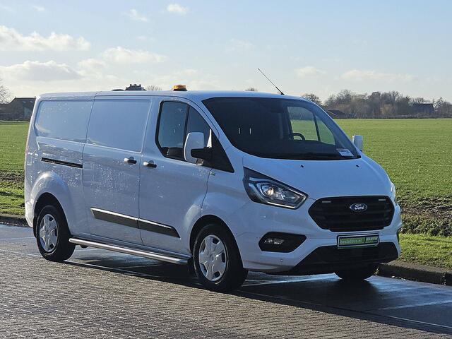 Ford TRANSIT CUSTOM 340 2.0 TDCI L2H1 Trend NAP Euro6 Airco Trekhaak Sidebars Bumpers-Kleur Oh-Historie Wp-Inrichting 1e Eigenaar!