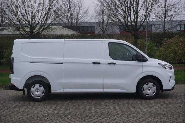 Ford TRANSIT CUSTOM 320L 2.5 PHEV Hybride 233PK Trend PRIJS INCL. BPM !! 13" Navi, Adap. Cruise, Camera!! NR. HYB012