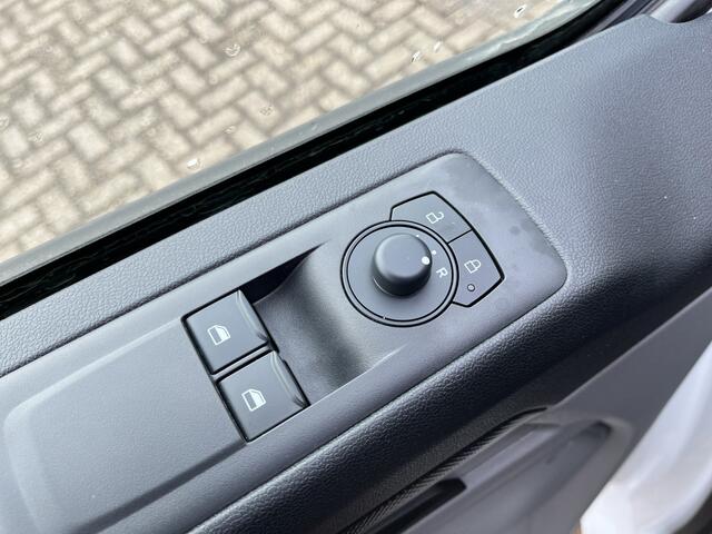 Ford TRANSIT CUSTOM 320 2.5 EcoBoost L1H1 PHEV Trend INCL. BPM / EXCL. BTW!