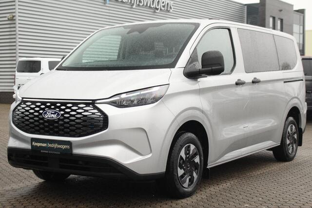 Ford TRANSIT CUSTOM E-Transit 320 L1H1 Kombi | 9 persoons | Trend | 65kWh | 160kW/218pk | Trekgewicht 2300kg | Camera | Carplay/Android | Cruise | Lease 824,- p/m