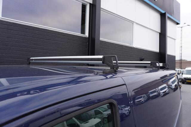 Ford TRANSIT CUSTOM Limited 2.0 TDCI 130PK EURO 6 - Airco - Navi - Cruise - ¤ 19.900,- Excl.