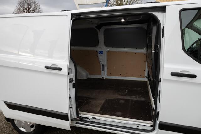 Ford TRANSIT CUSTOM 300 2.0 TDCI L2H1 Trend CAM I Trekhaak I NAV I Stoelverw.