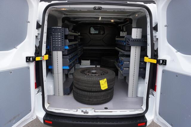 Ford TRANSIT CUSTOM 131pk Automaat L1H1 Trend Apple Carplay Camera Cruise control Stoel & voorruit verwarming Parkeersensoren