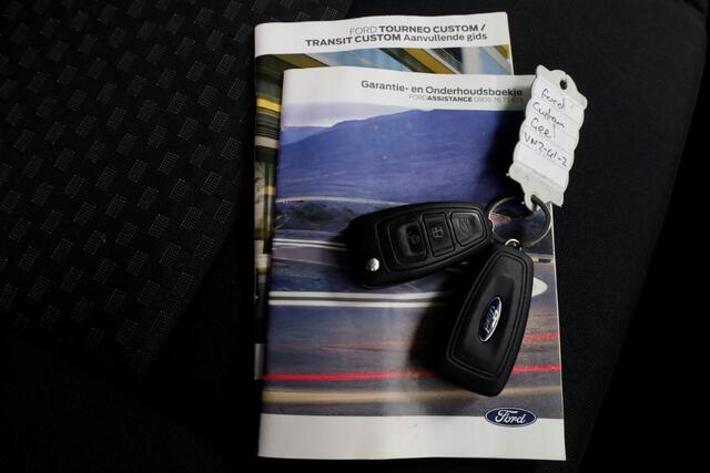 Ford TRANSIT CUSTOM 340 2.0 TDCI 130pk L2H1 Trend Airco/Trekhaak 2800kg 03-2022