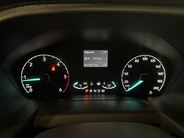 Ford TRANSIT CUSTOM 340 2.0 TDCI Trend Automaat Euro6 H2 3Pers. / Navigatie / Pdc./ Airco / Safety&Comfort pack / Driver assist / Stoelverwarming / Distributie vv.bij 36.126 KM / / Apk 11-2026